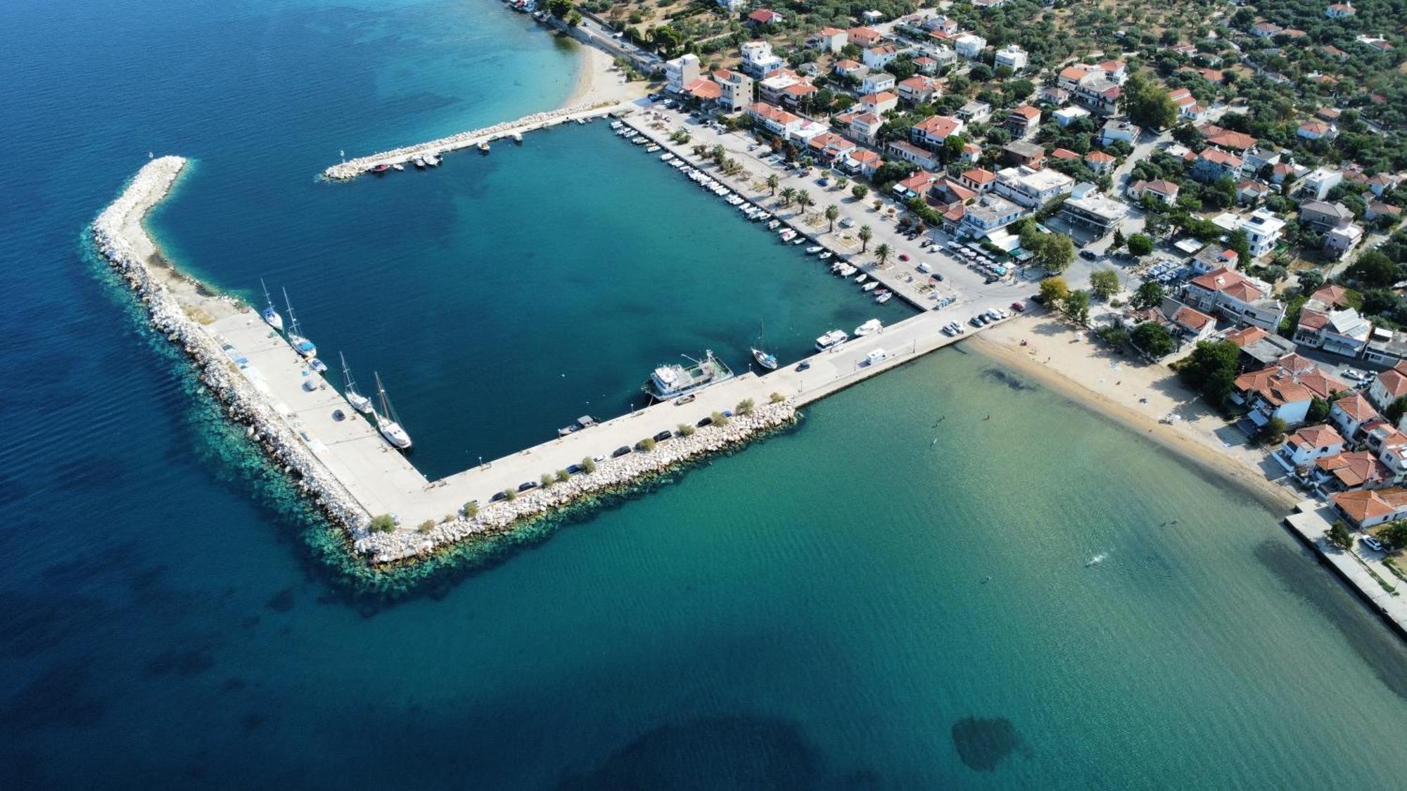 Beachfront Apartment Thassos Skala Kallirakhis Exterior photo